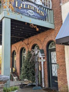 Shopping in Old Town Lilburn | Preserve at Killian Hill | Kittle Homes 